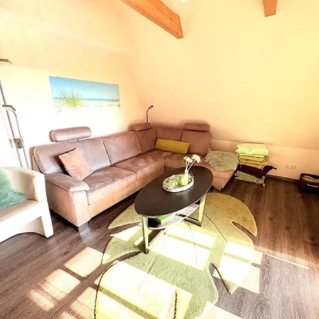 Zeesboothaus - 3 - Mit Balkon, Ausblick, Sauna Middelhagen