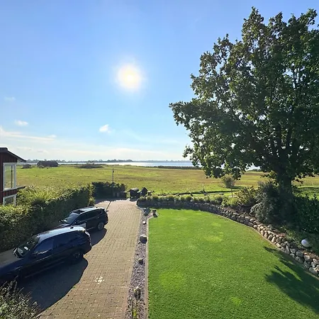 Zeesboothaus - 3 - Mit Balkon, Ausblick, Sauna アパート
